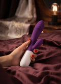 Dildo con estimulador recargable